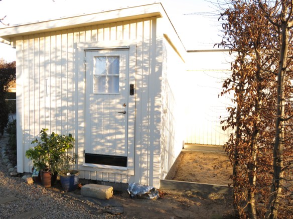 26 dec 14 trädgårdsbod växthus