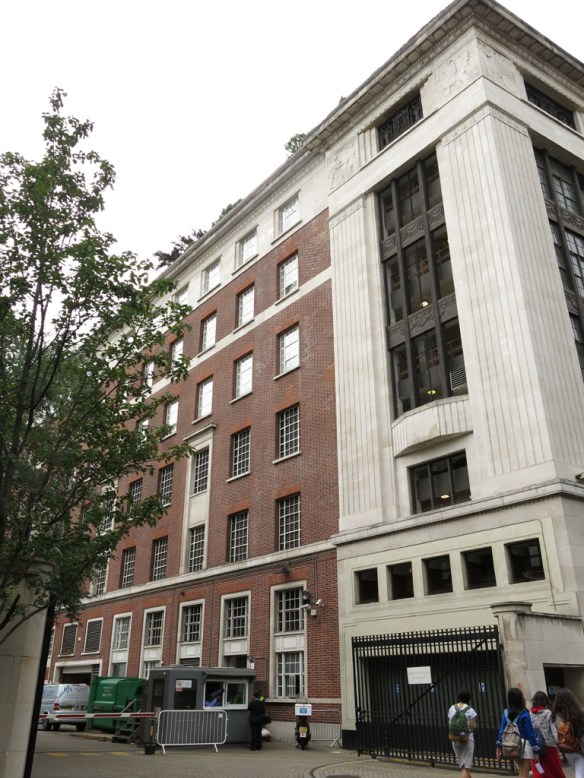 3-aug-15-roof-garden-2